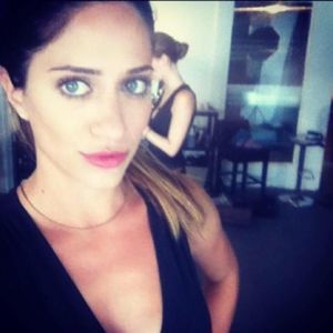 Meet your Posher, Taravat